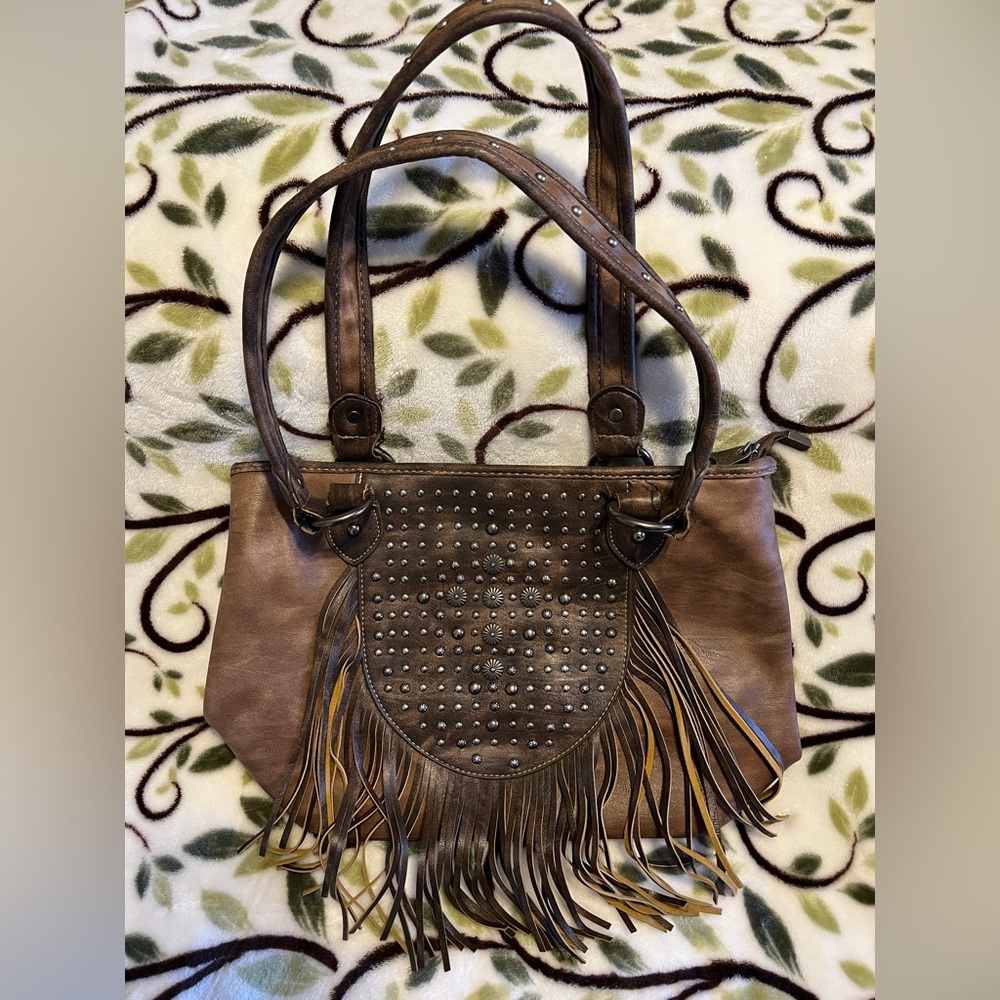 Sable brown with fringe and silver accents